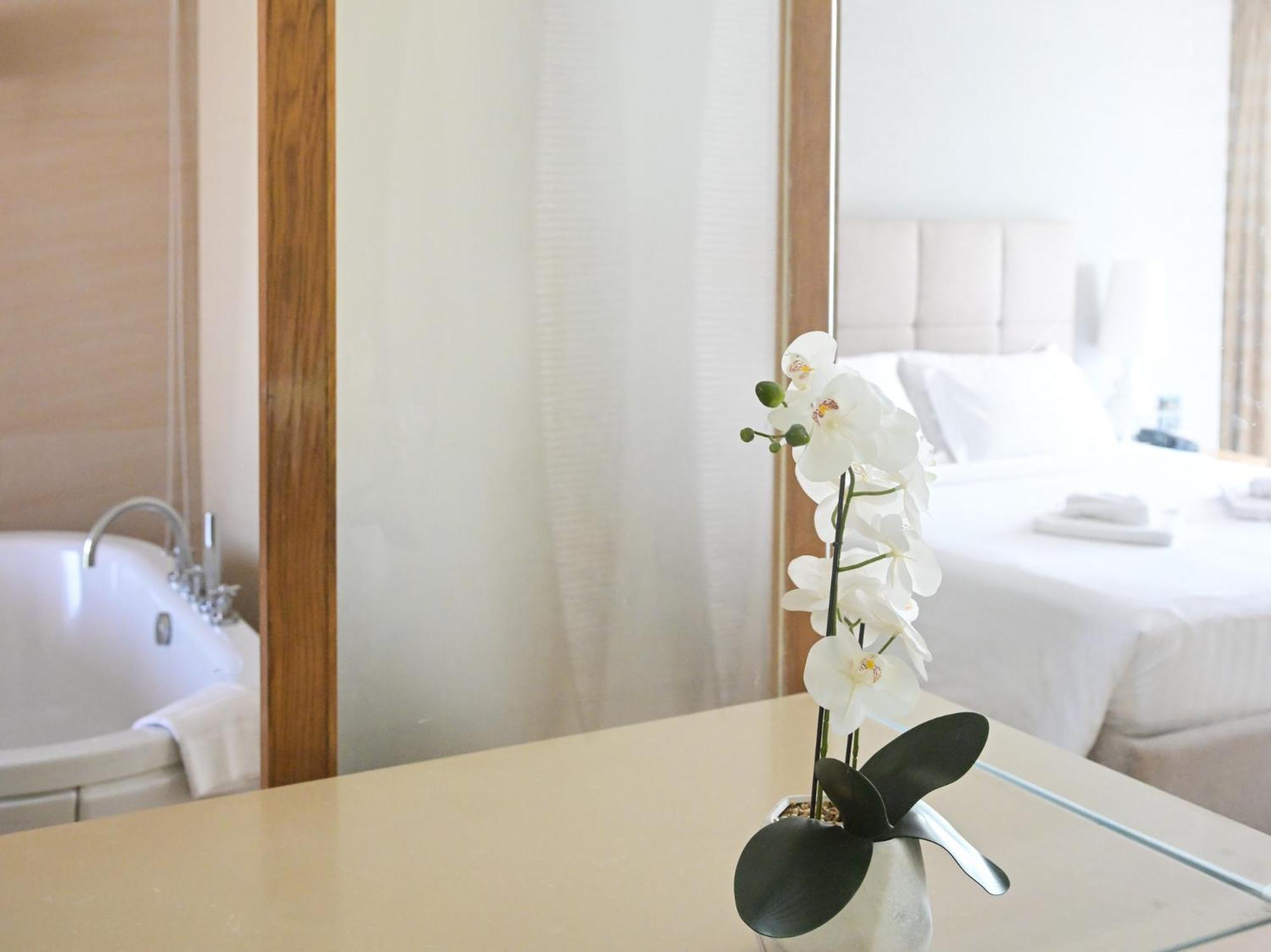 Dune Hua Hin Hotel Bagian luar foto